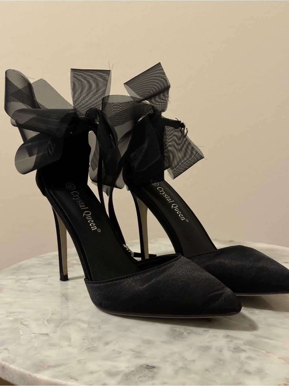 Women's Black Pointed Toe Stiletto Heels with Bow